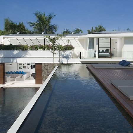 Villa Aqua Seminyak Eksteriør bilde
